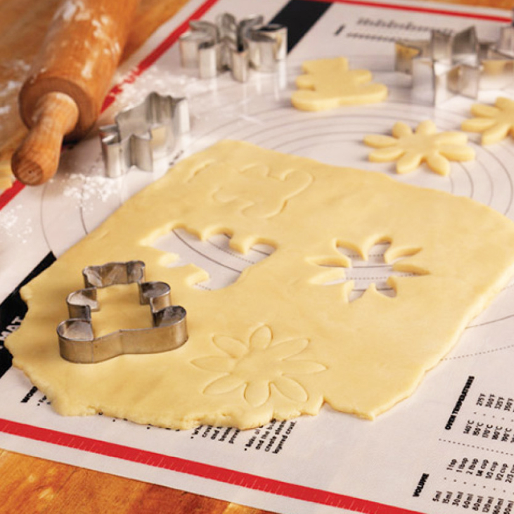   D.Line Tovolo Silicone Pastry Mat White 63.5 x 45.5cm