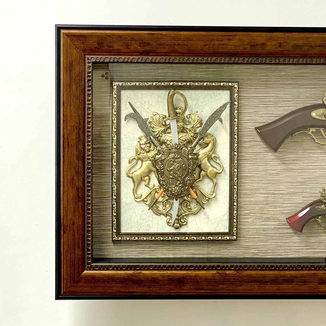   Home Decor Antique Gun & Shield Timber Frame with Glass Face