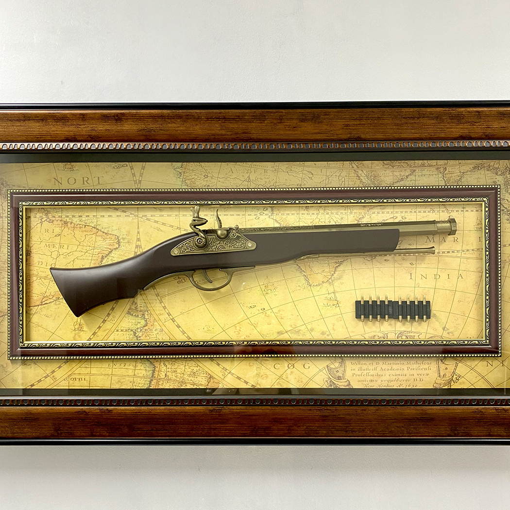   Home Decor Antique Plastic Gun Bullets Timber Frame with Glass Face