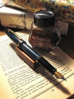 Pens & Writing Instruments